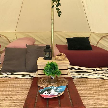 Glamping Kaki - Medium Bell Tent Singapur Exterior foto